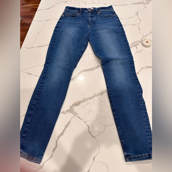 🌸Women’s mid rise LOFT stretch skinny jeans size 4 🌸 - Picture 1 of 7